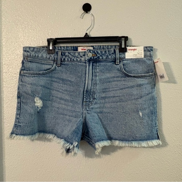 Wrangler Women's High Rise Denim Shorts - Picture 4 of 7